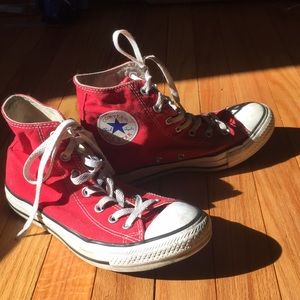 Red converse hightop shoes! Fairly good condition.